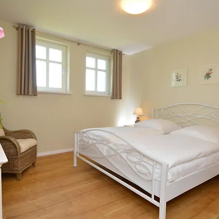 Haus Moenchgut - Haushaelfte 2 