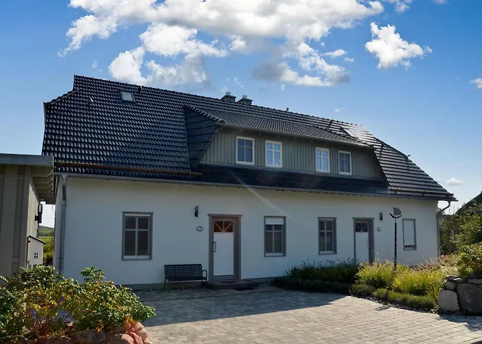 Haus Moenchgut - Haushaelfte 2 