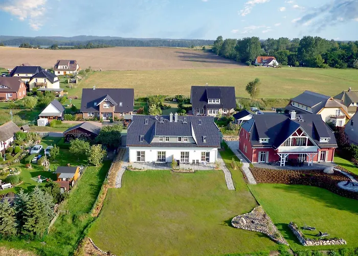 Haus Moenchgut - Haushaelfte 2 